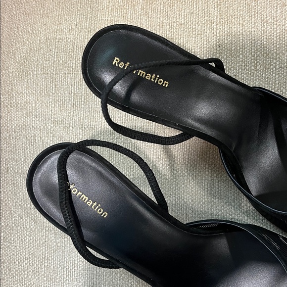 NEW Reformation Paula Slingback Sandal Black Size 9 - Picture 7 of 9